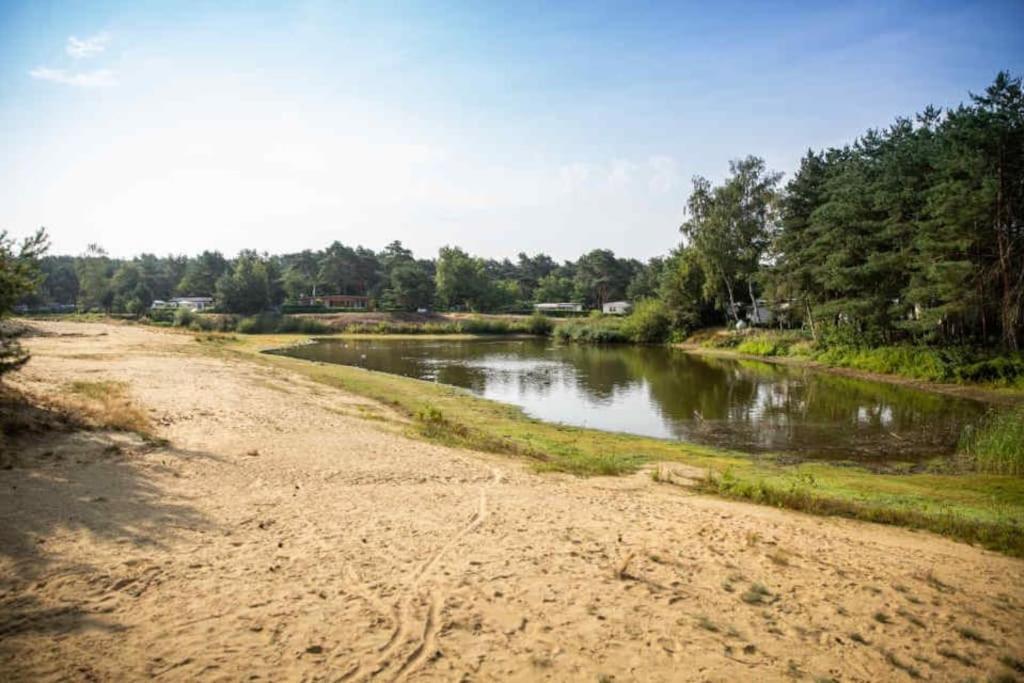 3 Bedroom Chalet On Camping Gt Balen Zewnętrze zdjęcie