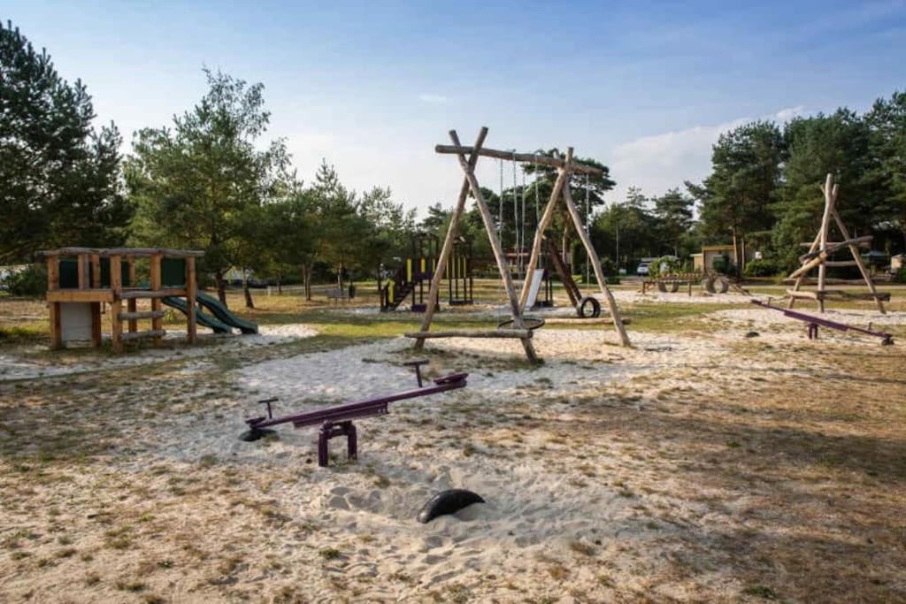 3 Bedroom Chalet On Camping Gt Balen Zewnętrze zdjęcie