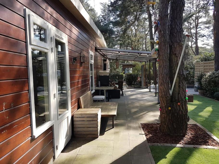 3 Bedroom Chalet On Camping Gt Balen Zewnętrze zdjęcie