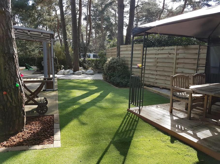 3 Bedroom Chalet On Camping Gt Balen Zewnętrze zdjęcie