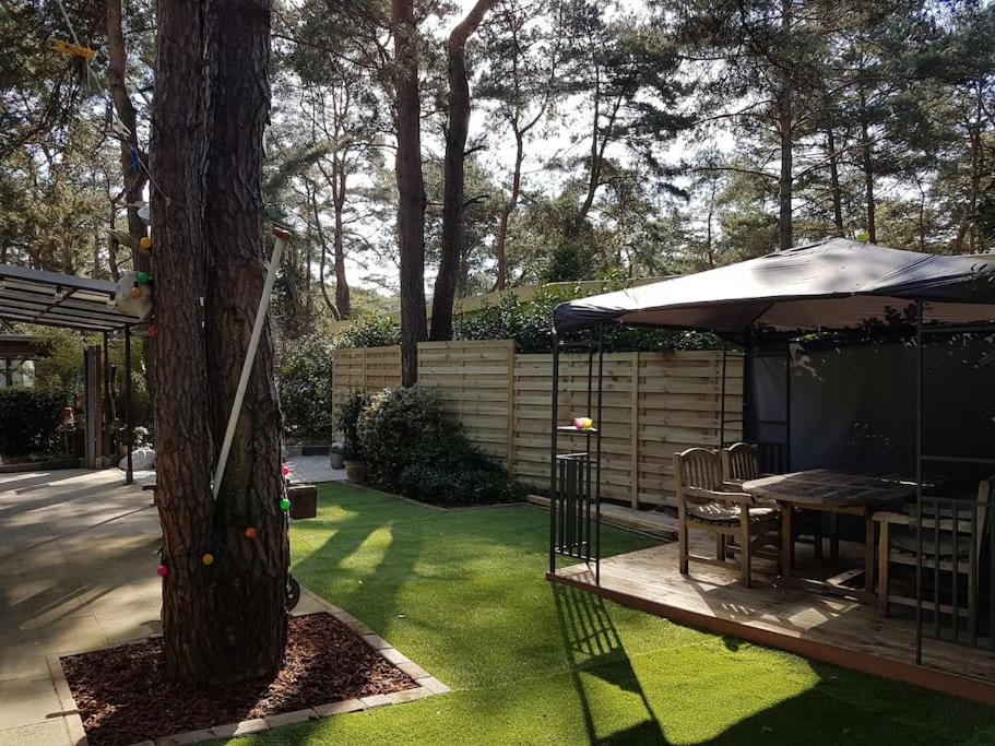 3 Bedroom Chalet On Camping Gt Balen Zewnętrze zdjęcie