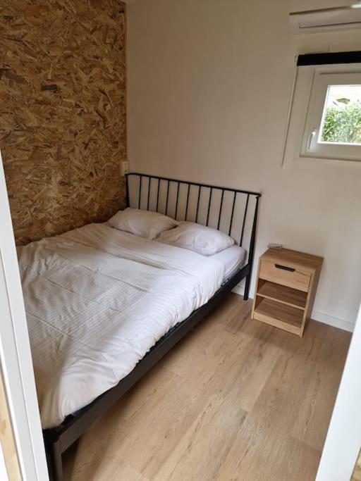 3 Bedroom Chalet On Camping Gt Balen Zewnętrze zdjęcie