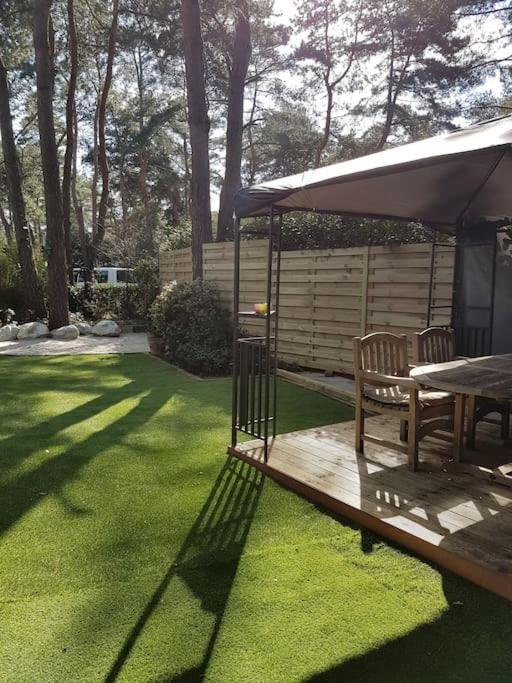 3 Bedroom Chalet On Camping Gt Balen Zewnętrze zdjęcie